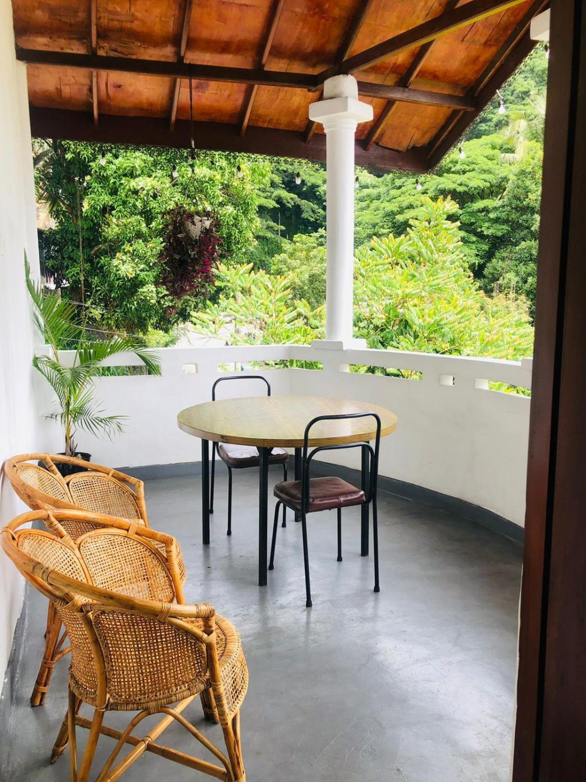 Chandi Mahal Homestay 캔디 외부 사진